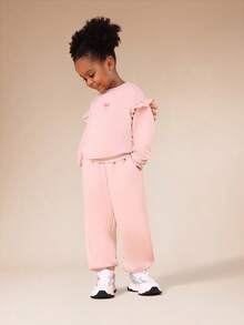 SUMWON 女童荷叶边袖蝴蝶印花卫衣和运动裤套装，休闲度假装 - 粉色 - 查看 5