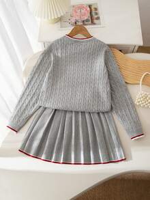 Sparklyn 女童撞色刺绣优雅上衣和百褶裙套装 - 灰色 - 查看 2