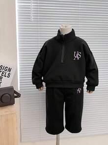 SHEIN 2件套女童刺绣字母拉链连帽衫和裤子套装，保暖内衬，适合外出、居家和休闲穿着，秋冬季儿童泳装套装，长款儿童两件套，儿童韩流服装，快速发货运动服套装，女童套装 - 黑色 - 查看 5