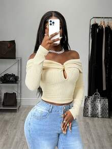 BamGleam Women's Fashionable Sexy Solid Color Hollow Off Shoulder T-Shirt - Apricot - View 5
