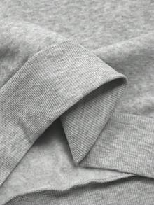 Manfinity 男士休闲标语印花圆领长袖宽松套头卫衣，秋冬款 - 灰色 - 查看 4