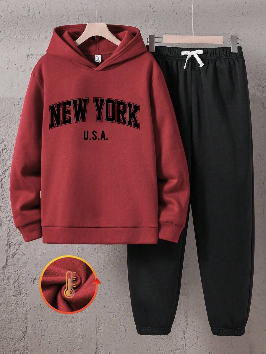 SHEIN 2件組青少年男孩休閒聖誕字母印花秋季連帽衛衣與運動長褲,冬季畢業返校純色抽繩運動套裝 - 黑色 - 查看 1