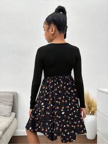 SHEIN Young Girl Casual Round Neck Long Sleeve Solid Color Patchwork Ditsy Floral Long Sleeve Dress