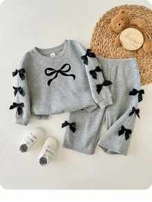 SHEIN 2件套女婴可爱针织灰色蝴蝶结长袖运动衫和裤子套装 - 淺灰色 - 查看 1