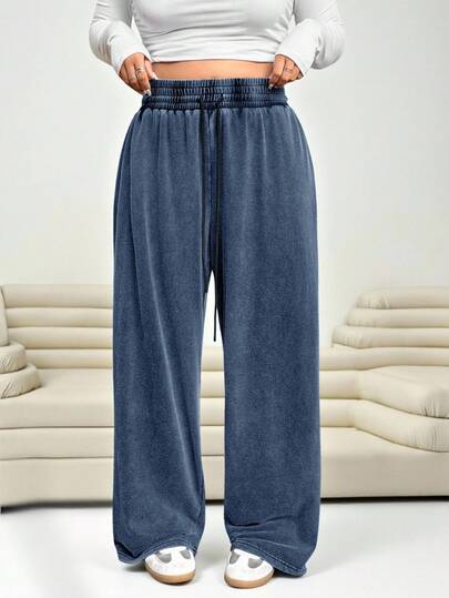 Solflare 加大码黑色直筒宽松休闲裤，植绒雪花设计