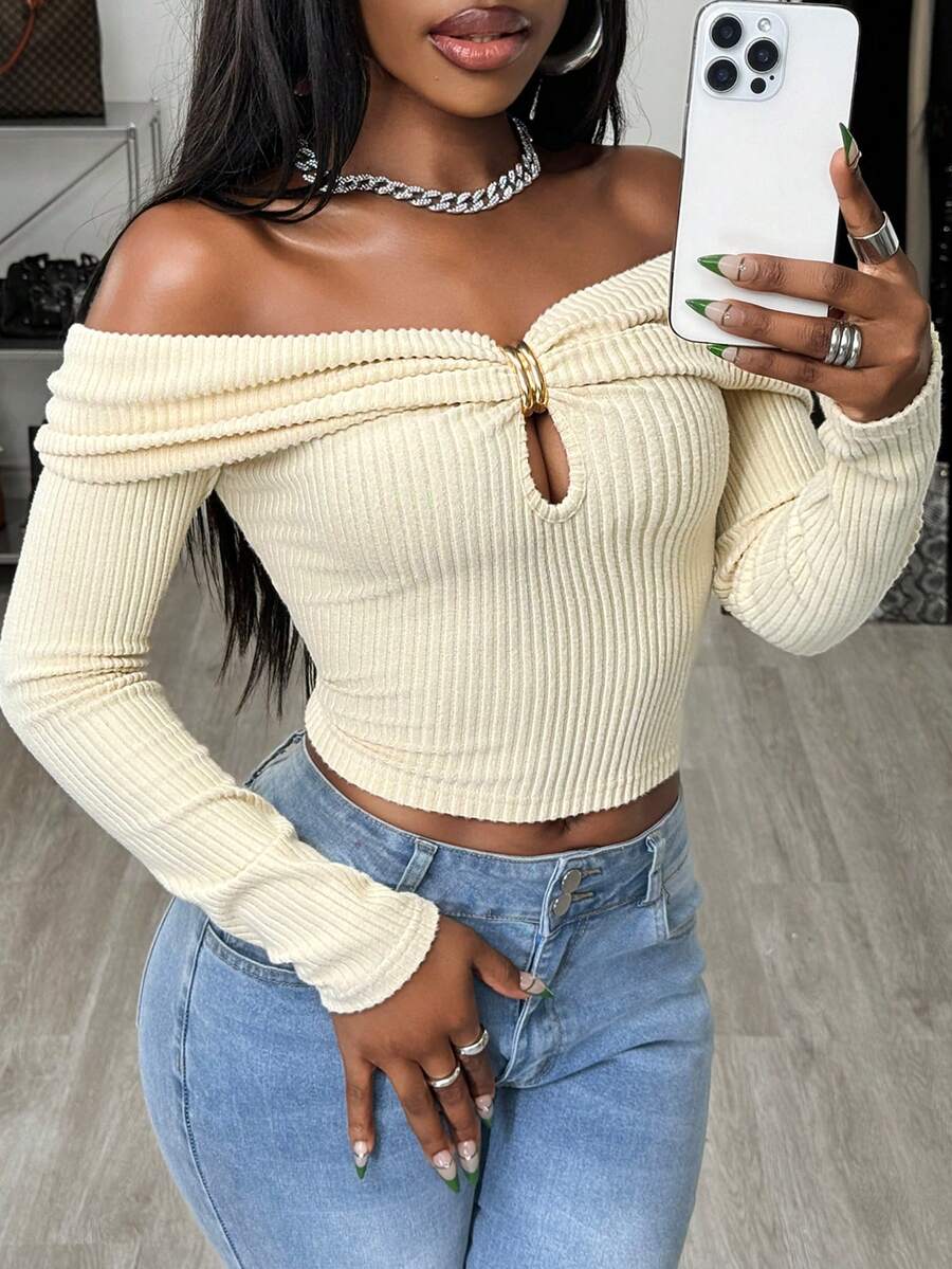 BamGleam Women's Fashionable Sexy Solid Color Hollow Off Shoulder T-Shirt - Apricot - View 1