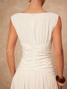 Lumalex 早春船领收腰褶皱连衣裙,蓬松舒适柔软,适合女性度假、生日、婚礼、情人节礼物指南、浪漫情人节装扮、宾客婚礼、情人节礼物指南、浪漫情人节装扮、派对、夏季假日海滩装扮,尽显奢华格调,低调奢华,适合舞会、聚会、宴会、低调优雅、复古富贵、锐舞派对、音乐节等场合,层次丰富,适合长款婚礼、情人节礼物指南、浪漫情人节装扮、宾客礼服、早春连衣裙、象牙色女士连衣裙、优雅长裙、新款高端优雅低调复古闪亮假日派对装扮、锐舞音乐节、郊游、游泳、度假、波西米亚风、海滩、热门户外、层次丰富、婚礼季宴会、成人礼、海滩、海边、褶皱斜肩收腰直筒连衣裙,适合女性穿着。 - 杏色 - 查看 10