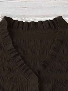 Linhara 大码女式纯色纹理 V 领荷叶边下摆长袖宽松休闲上衣，面料柔软舒适，适合日常穿着 - 咖啡棕 - 查看 3