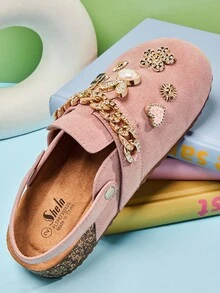 Mini mi #Sweetcore Kids' Playful Gold Accent Charms Suede Pink BS Clogs - Kenyamanan Sepanjang Hari Dari Brunch Hingga Toko Buku - Berwarna merah muda - View 4