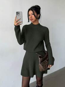 Elenzga 女士宽松休闲圆领纹理上衣和百褶裙两件套 - 墨綠色 - 查看 4