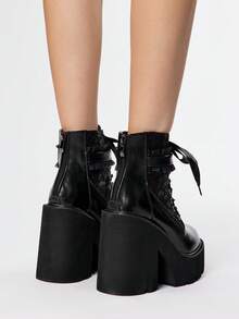 ROMWE Grunge Punk Giày bốt cổ cao gót ren đỏ cổ điển, màu đen gợi cảm, thêu đế xuồng, phong cách Goth/Punk, có khóa cài - màu nâu - Xem 5