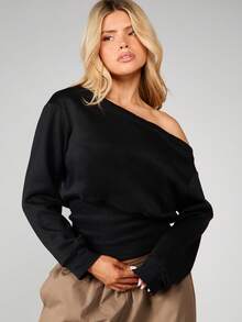 MISSGUIDED 露肩卫衣，收腰设计，长袖，适合休闲冬季穿着 - 黑色 - 查看 1