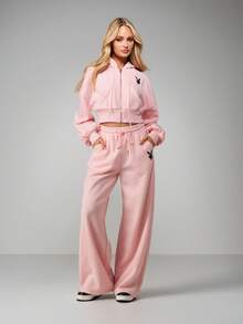 Missguided x Playboy Quần chạy bộ ống rộng thêu họa tiết kim cương và dây rút ở eo tạo sự thoải mái khi mặc thường ngày - Hồng - Xem 3