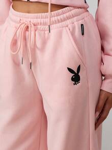 Missguided x Playboy Quần chạy bộ ống rộng thêu họa tiết kim cương và dây rút ở eo tạo sự thoải mái khi mặc thường ngày - Hồng - Xem 4