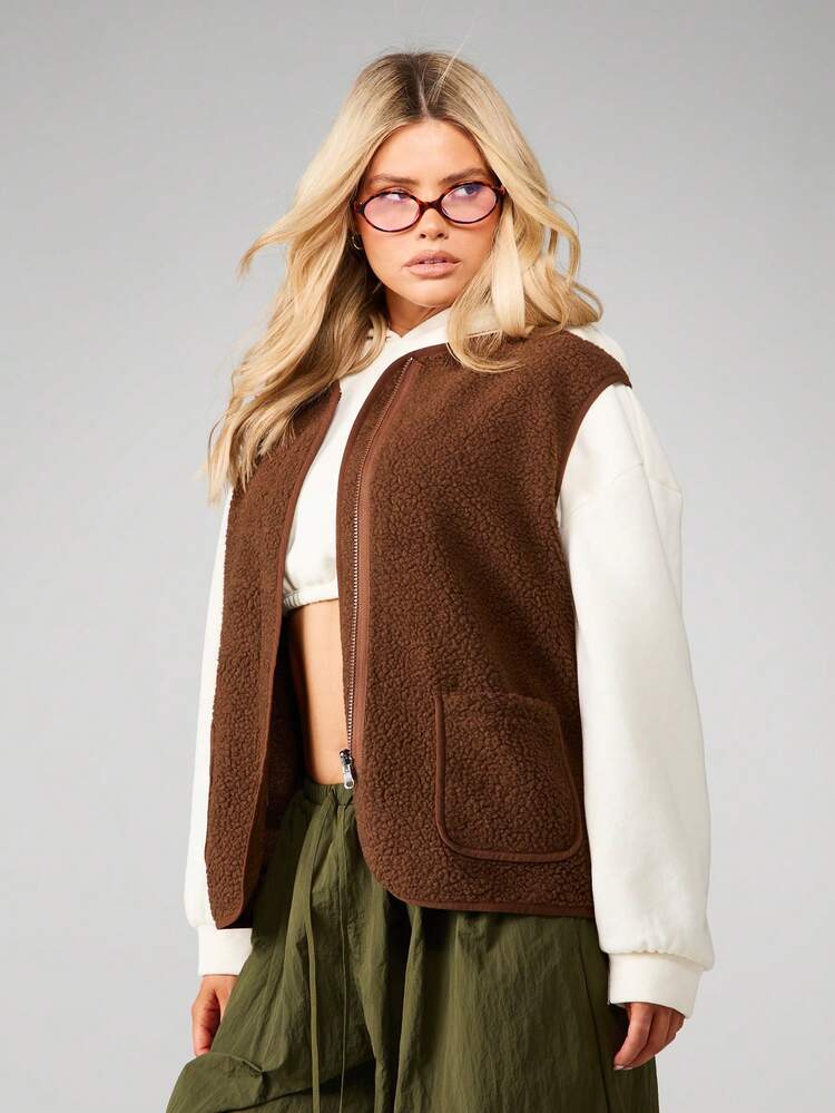 MISSGUIDED Comoda giacca smanicata con chiusura lampo in pile di montone sintetico, canottiera in pile per l'inverno, indumento da strato per l'autunno