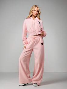 Missguided x Playboy Quần chạy bộ ống rộng thêu họa tiết kim cương và dây rút ở eo tạo sự thoải mái khi mặc thường ngày - Hồng - Xem 5