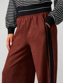 MISSGUIDED Wide Leg Suede Joggers With Side Stripe Detail For Casual Comfort - Brown - View 3