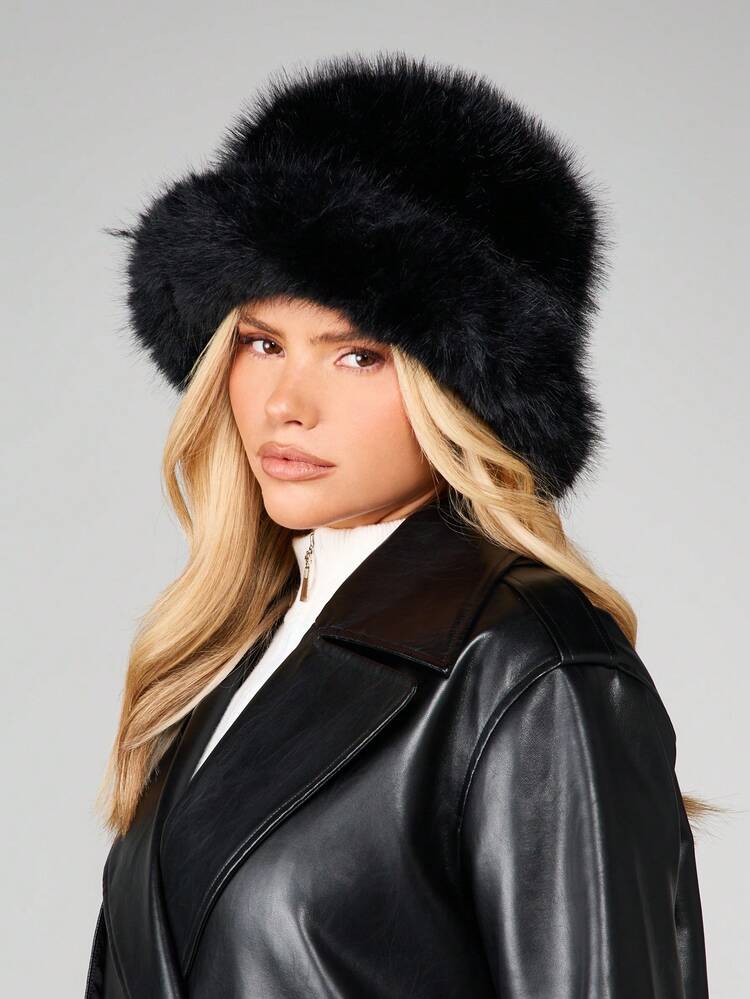 MISSGUIDED Fischerhut aus Kunstpelz mit warmem Futter