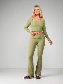 MISSGUIDED Legging Model Flare Pinggang Tinggi dengan Karet Lebar untuk Yoga, Pilates, dan Pakaian Kasual - Hijau - View 4