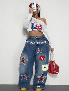 ROMWE Grunge Punk Quần jean denim xanh giặt dáng rộng phong cách Punk-Grunk cỡ lớn có cạp chun, miếng vá thêu chữ và sao, thiết kế cạp chun đôi, phong cách đường phố, thu/đông - Nhiều màu - Xem 2