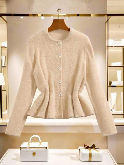 GlowEve CURVE Plus Size Women Fitted Elegant Knit Cardigan, Suitable For Commuting Women Cardigan Jacket For Women Tweed Cardigan Luxury Women Clothing French Style Jacket