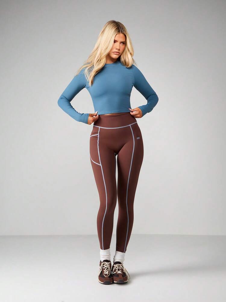 MISSGUIDED Active Long Sleeve Crop Top With Open Back Cut Out Detail For Workout Training