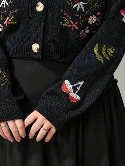 Fairycore Cardigan tricoté avec motif de champignons vintage, feuilles de forêt et fleurs, style Fairycore, tailles plus, pour femmes en automne/hiver