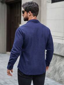Manfinity CasualCool 男士休闲百搭纯色衬衫 - 藏蓝色 - 查看 2