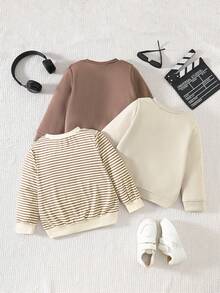 3件套男童秋冬新款驼色套头卫衣，亚麻材质，经典条纹长袖设计，适合4-7岁男孩穿着，秋冬新款，适合外出、居家拍照、与亲朋好友聚会、生日派对、节日派对等场合。