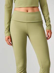 MISSGUIDED Legging Model Flare Pinggang Tinggi dengan Karet Lebar untuk Yoga, Pilates, dan Pakaian Kasual - Hijau - View 5