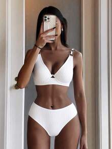 SHEIN Swim Women's Solid Color Ring Connected Sexy Bikini Swimsuit Set, Non-Push Up With Underwire - White - View 7