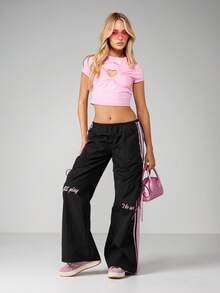 Missguided x Playboy Áo thun crop top tay ngắn thêu họa tiết trái tim cho bé - Hồng - Xem 3
