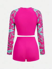 SHEIN Conjunto de traje de baño con top de manga raglán y shorts con estampado de plantas tropicales para adolescentes - Rosa - Ver 2