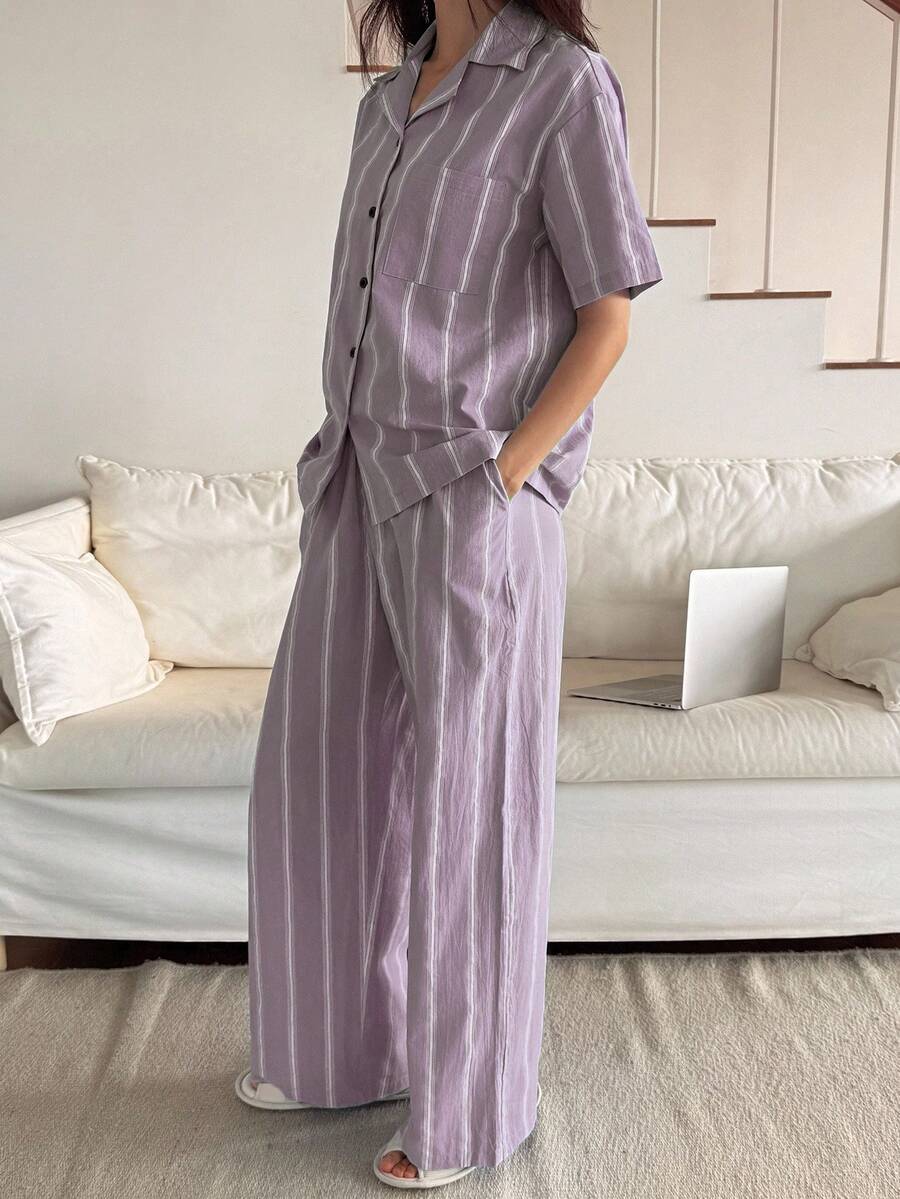 DAZY 条纹撞色纽扣短袖上衣和裤子女士睡衣套装 - 紫色 - 查看 1