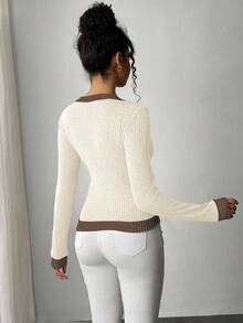 Elenzga 新款拼接二合一V领修身长袖T恤，秋冬季女士印花T恤上衣 - 杏色 - 查看 2