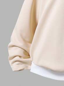SHEIN Explorewe 两件套少女时尚休闲长袖V领字母印花卫衣搭配宽松侧袋运动裤，适合圣诞节、万圣节、秋冬季穿着。 - 卡其色 - 查看 4