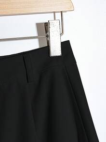 Franclia 优雅纯色褶裥纽扣A字裙，春夏款 - 黑色 - 查看 4