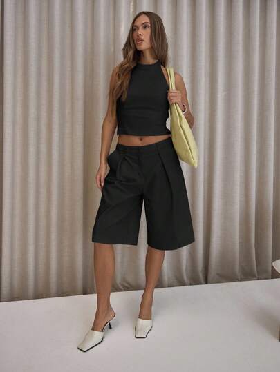 MUSERA 褶裥直筒修身长款短裤，优雅性感街头风，适合夜间外出、派对、春季和情人节穿着。