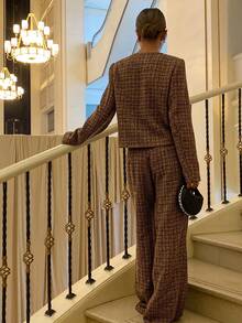 Livesso Women's Plaid & Striped Color Block Blazer Jacket And Straight Leg Casual Pants Suit Set, Loose Fit Business Casual Office Wear, Elegant Decoration With Metal Buttons, Suitable For Autumn, Winter, Spring, Christmas, New Year