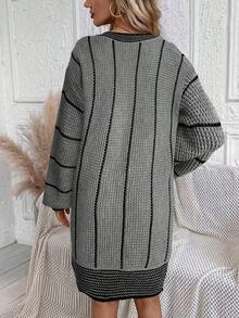 SHEIN LUNE Vestido de Suéter com Ombros Caídos e Estampa Listrada para Outono/Inverno - Cinza - Visão 2