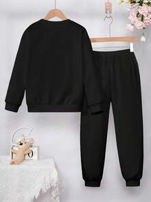 SHEIN Leap Crew 复古甜美豹纹蝴蝶结印花，黑色，少女休闲宽松圆领舒适长袖套头卫衣和运动裤两件套，适合秋冬季节、街头风、校园休闲运动、户外野餐、郊游、街头摄影、居家、校园穿着。 - 彩色 - 查看 3