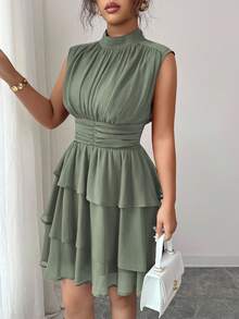 Elenzga 女士休闲通勤度假下午茶派对纯色雪纺褶皱面料小号领口腰部褶皱层叠荷叶边下摆无袖短款意大利连衣裙 - 綠色 - 查看 3