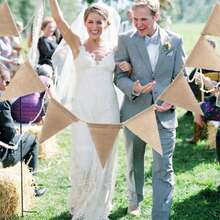 About 72-78PCS, 21 Meters Long, Triangular Plant Linen Banner - Linen Triangle Flag Banner Suitable For Party Decoration, Classroom Decoration, School Carnival Decoration, Outdoor Large-Scale Events, Halloween Decoration, Graduation Ceremony, Wedding, Birthday, Festival Decoration, And Home Decoration - Brown - View 4