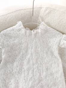 Elladie kids Tween Girls' Fashionable & Sweet Floral Embroidered White Top Paired With Black & White Plaid Skirt Casual Minimalist T-Shirt Set - White - View 4