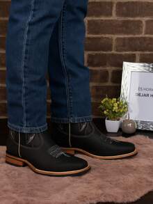 Fratello Select Fratello botas vaqueras de piel genuina color negro para hombre 0945, diseño western, ideales para eventos, rodeos o looks western con personalidad, bota vaquera hombre, bota negra bordada, western boots, estilo cowboy, calzado mexicano - Negro - Ver 14