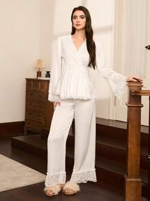 Moireta French Elegant Mature Romantic Lace Patchwork Satin Long Sleeve Women Pajama Set, Fall & Winter Clothes - White - View 6