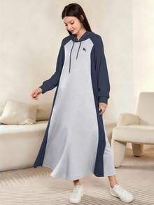 Modelyn Minimalist Horse Logo Print Hooded Long Sleeve Maxi Dress For Women, Spring/Autumn - Multicolor - View 4