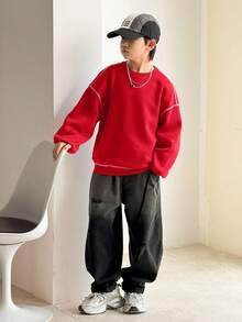 SHEIN 男童休闲韩版宽松撞色圆领卫衣，适合通勤、上学、日常休闲、运动、秋冬季穿着。