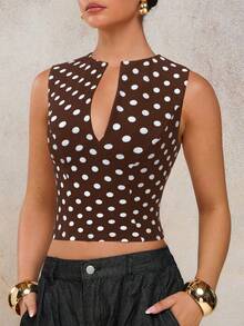 COSMINA 女士优雅通勤波点印花V领露脐背心 - 棕色 - 查看 6