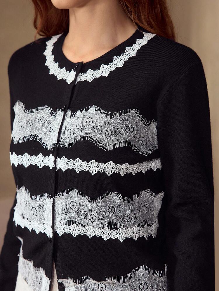 WOMEN'S WINTER CONTRAST LACE SLIM FIT KNITTED SWEATER